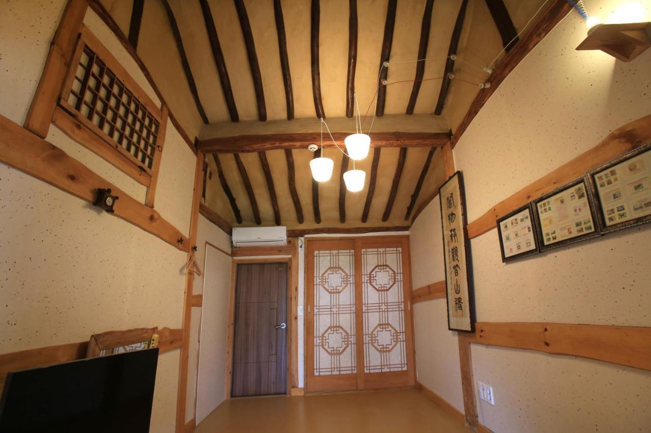 Hanok Madang Villa Jeonju Eksteriør bilde